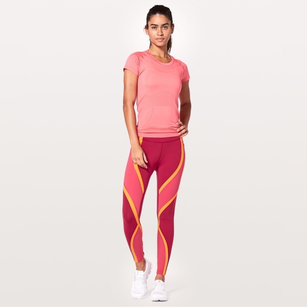 Lululemon Wild Twist 7/8 Tight 25" in Ruby Red / Fuchsia Pink / Vivid Am…